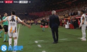 记者：国王杯决赛染红的皇马球员是吕迪格、巴斯克斯和贝林