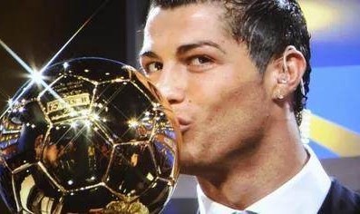 必发下载-本泽马差冠军 欧冠战绩对金球投票权重影响多大？